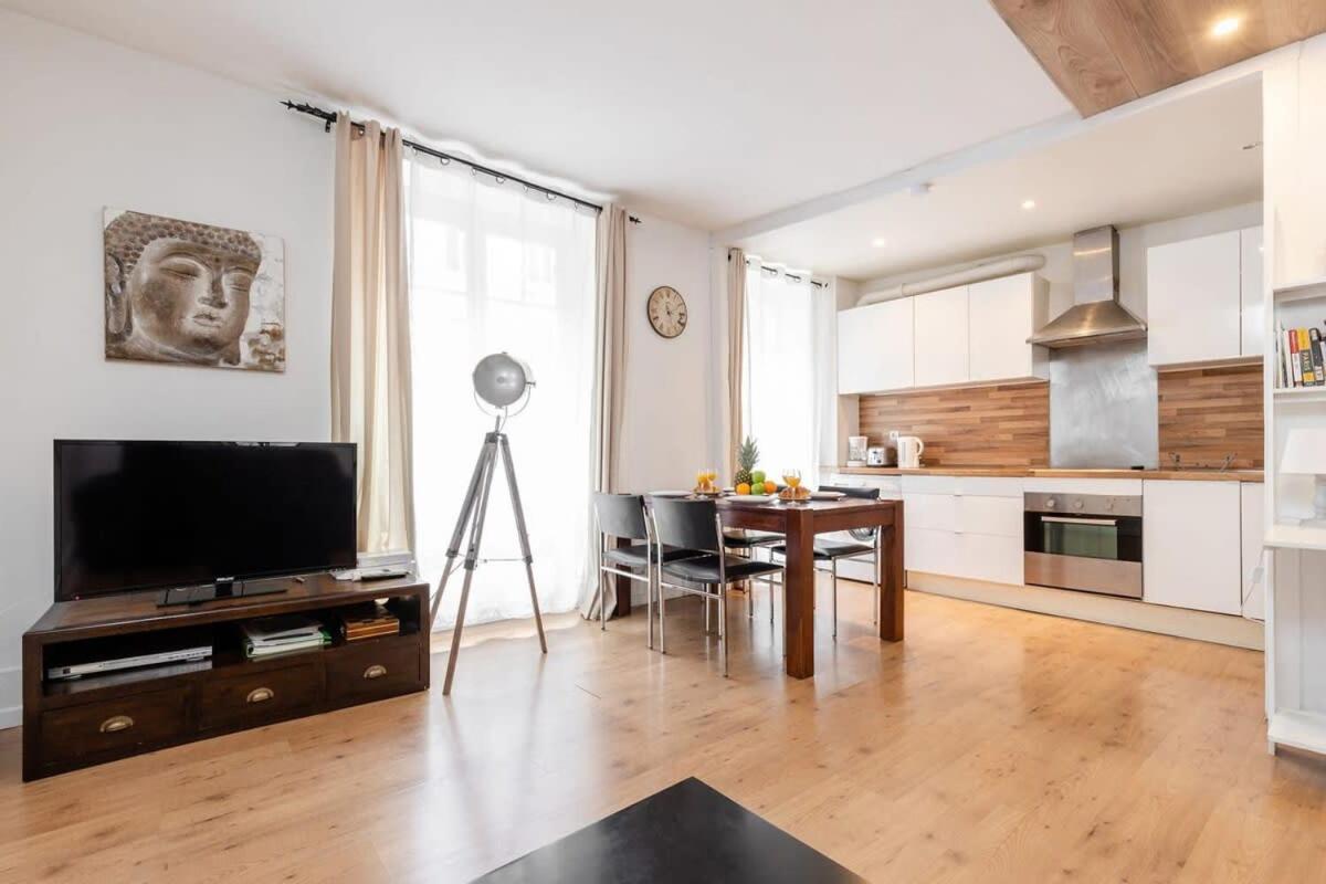 Avenue De Mars 2Br Apartment Paris Exterior photo
